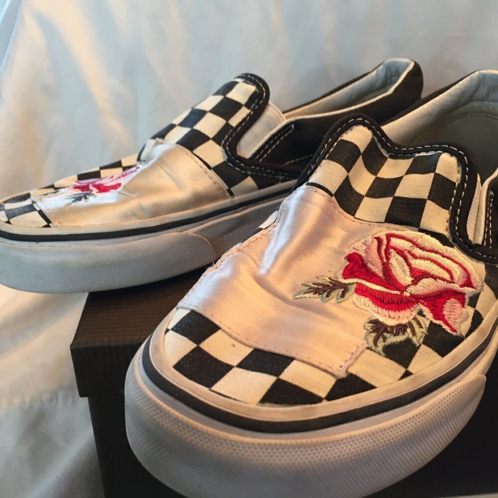 Vans Checkered slip on sneakers - Picture 2 of 5